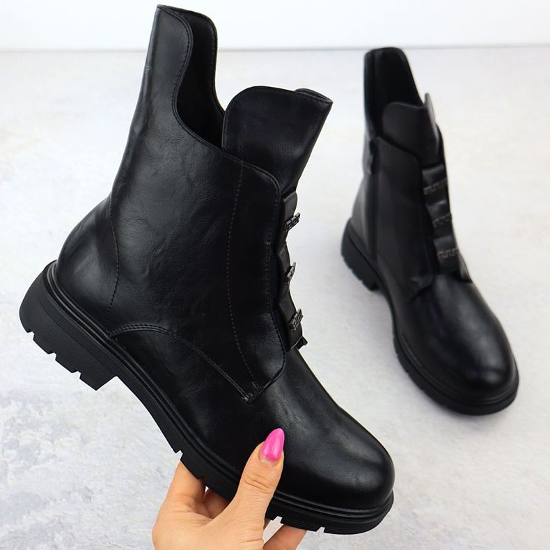 Cizme pentru femei cu toc plat Izolat Black Jezzi MR2501-4 negru 1