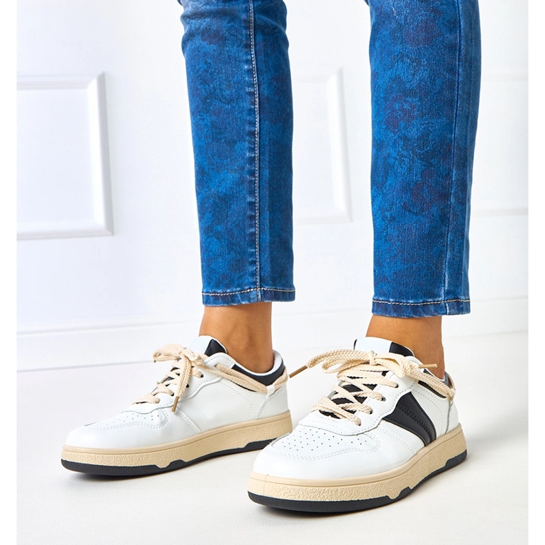 Adidași Marcella pentru femei albi și albi 1