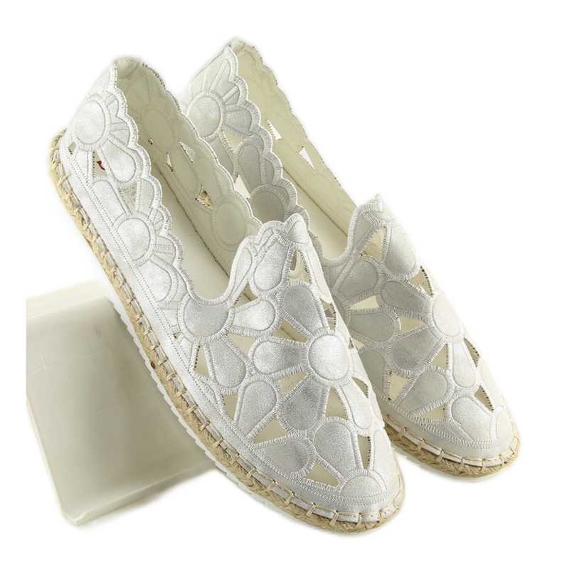 Espadrile albe ajurate de damă LT86 White 1