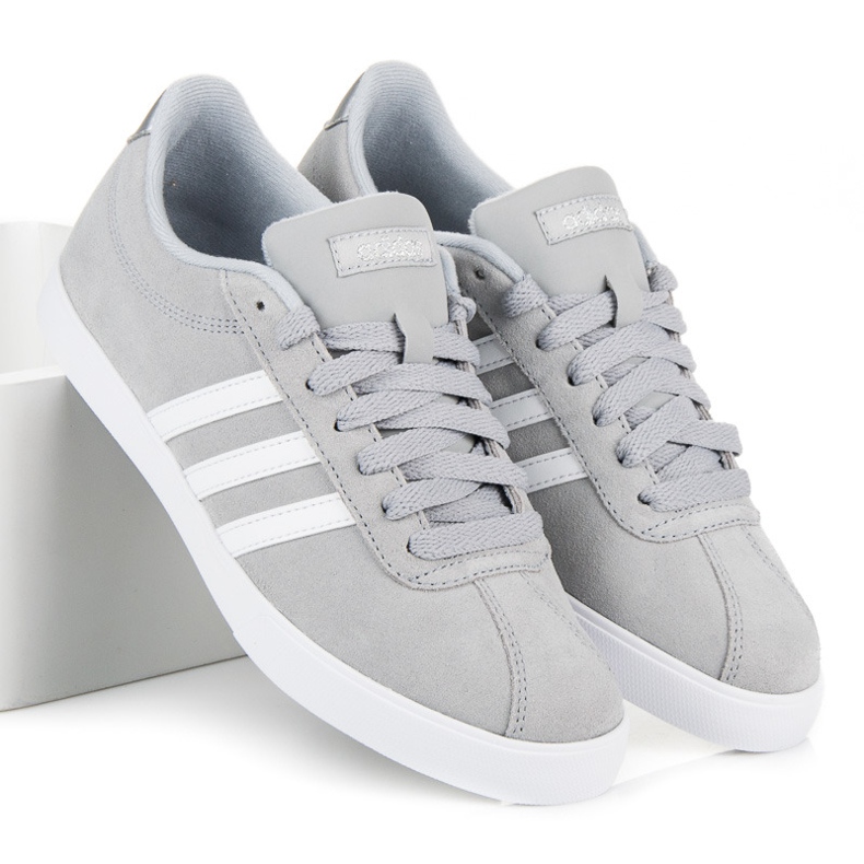 Tribunalul Adidas gri 2
