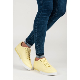 Vices Pantofi sport galbeni 2