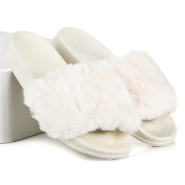 Bona Papuci de damă cu blană maro 1