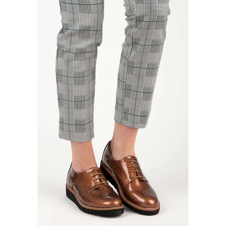 Kylie Broguri lăcuite maro 1