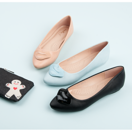 Fama Se sărută balerina albastru 2