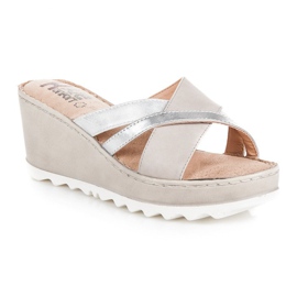 Kylie Papuci cu pană maro gri 1