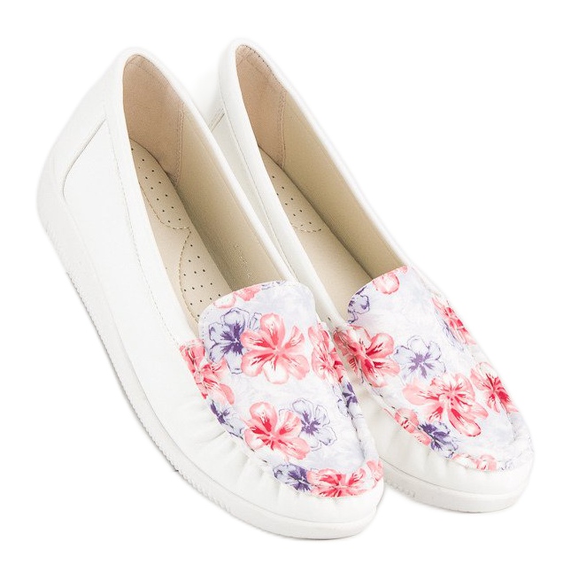 Tullo Mocasini Albi Cu Flori 1 Tullo Mocasini Albi Cu Flori 1
