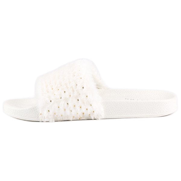 Erynn Șlapi albi cu blană 1