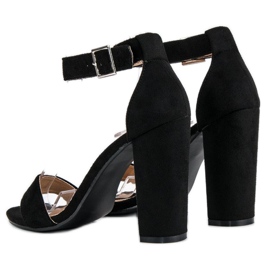 Sandale clasice pe un bar negru 4