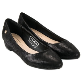 Filippo Pompe Negre Cu Un Model negru 4