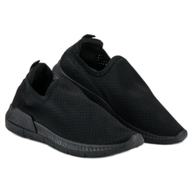 Pantofi sport ajurat, cu încălțăminte negru 2 Pantofi sport ajurat, cu încălțăminte negru 2