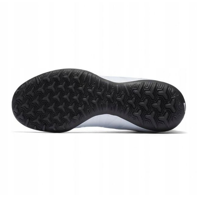 Pantof de fotbal Nike MercurialX Victory Vi negru, alb alb 2
