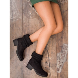 Seastar Cizme înalte cu slip-on negru 1