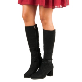 Cizme din piele de căprioară pe stâlp negru 1 Cizme din piele de căprioară pe stâlp negru 1