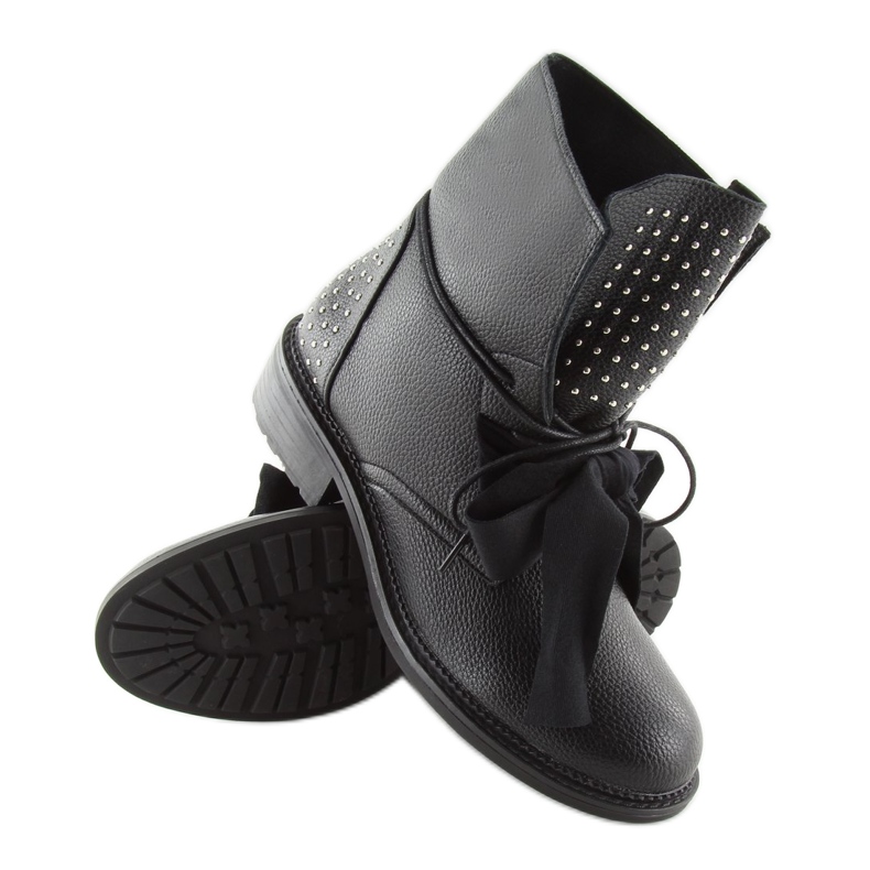 Muncitori cu fundă neagră de catifea negru 2