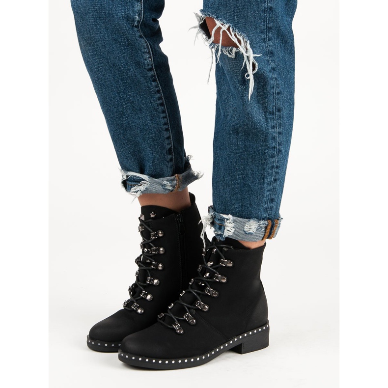 VINCEZA a legat muncitori negru 2 VINCEZA a legat muncitori negru 2