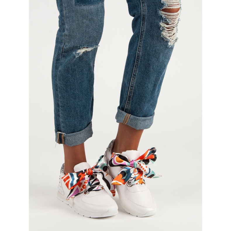 Tenisi legați la modă alb 1