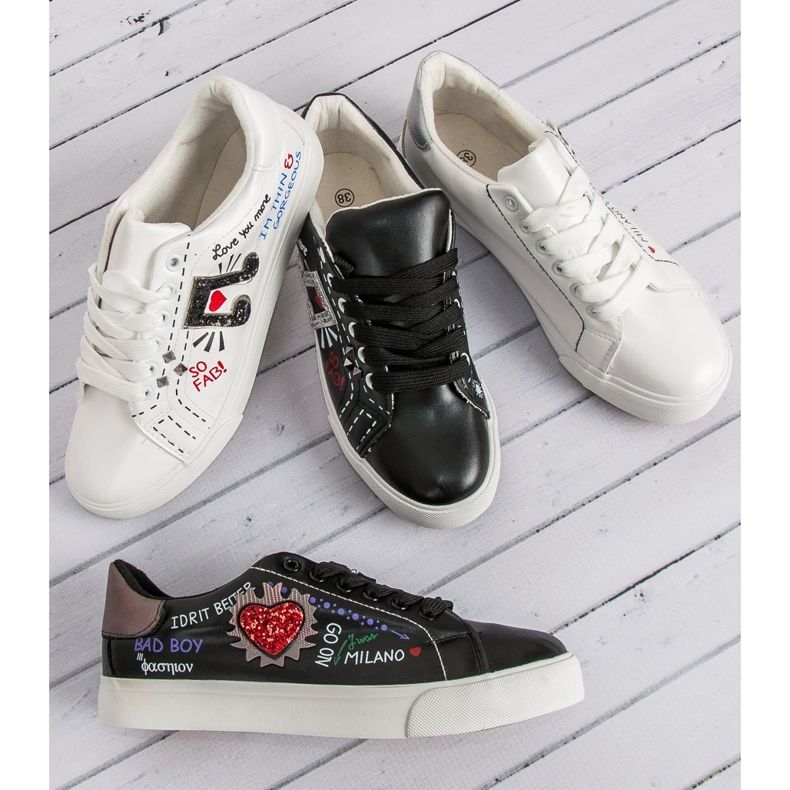 Adidași negri cu imprimeu negru 1