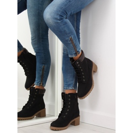 Cizme din lemn cu toc negru 7-9028 2 Cizme din lemn cu toc negru 7-9028 2