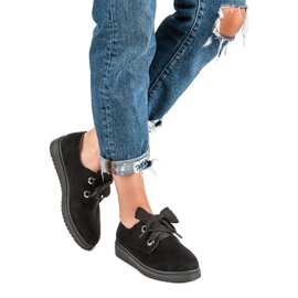 Adidași din piele de căprioară negru 1
