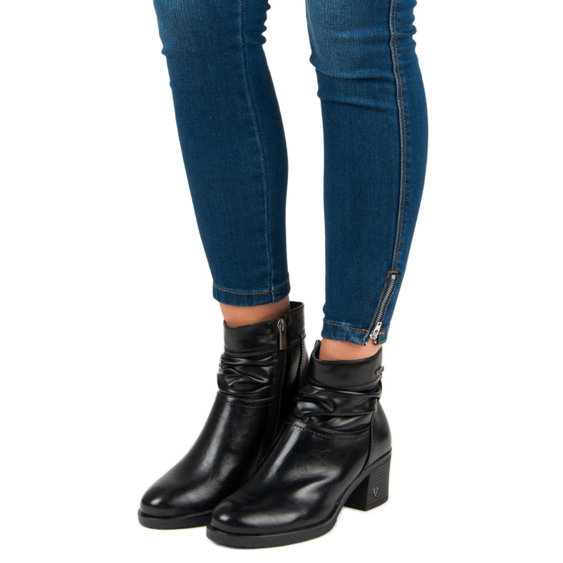 Cizme de damă negre VINCEZA negru 1