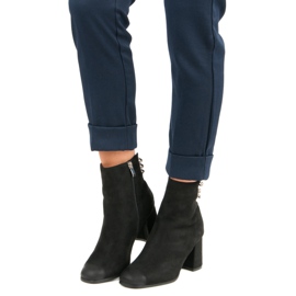 Ghete elegante pe postarea VINCEZA negru 1 Ghete elegante pe postarea VINCEZA negru 1