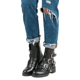 Ideal Shoes Cizme la modă pentru toamnă negru 1