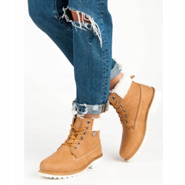 McKey Trappers With Blan Camel maro 6