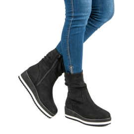 Primavera Cizme negre cu pană negru 2 Primavera Cizme negre cu pană negru 2