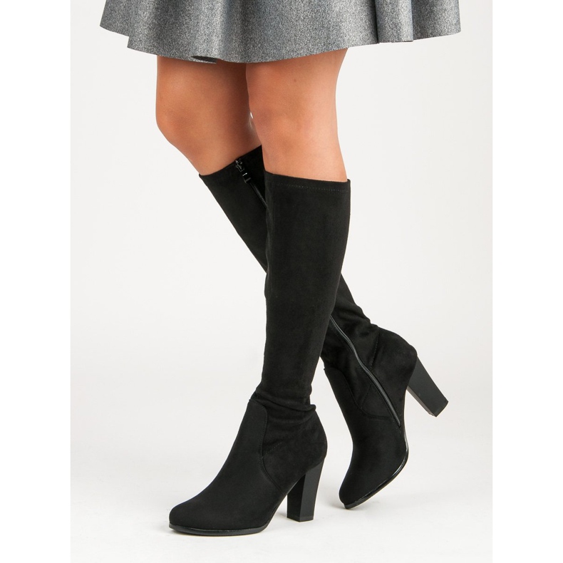 Cizme din piele de căprioară pe stâlp negru 1