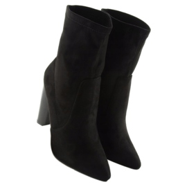 Ghete pe stâlp negru SY23P Negru 1