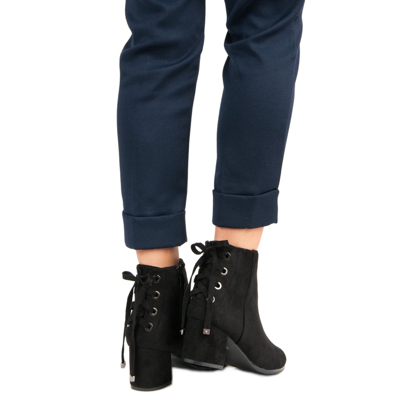 Cizme de damă cu legătură negru 1