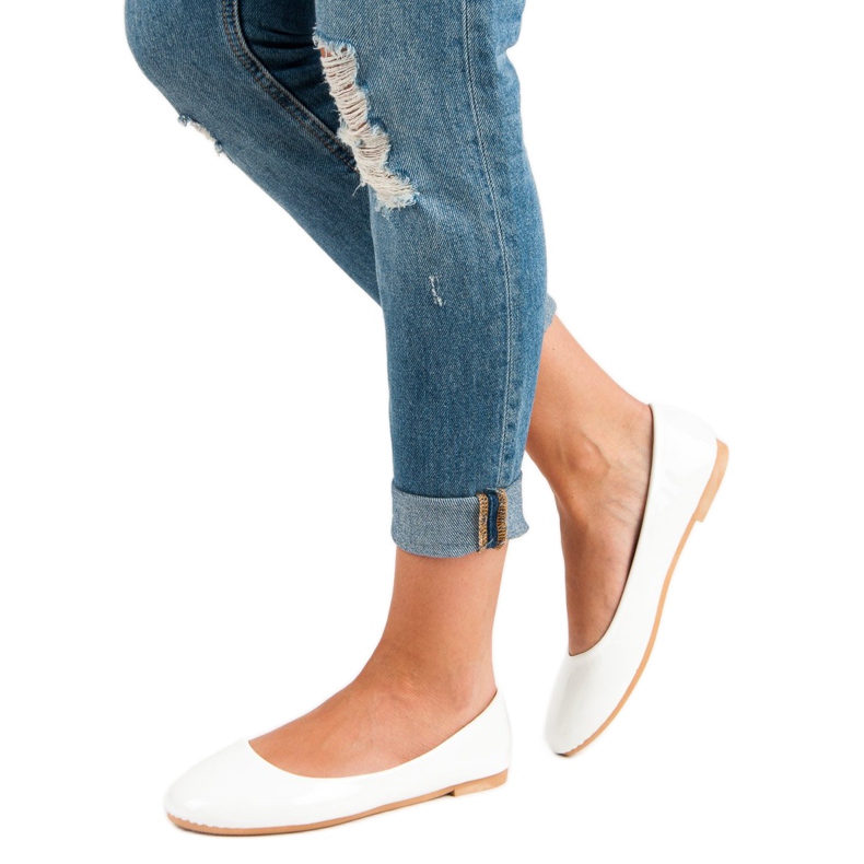 Top Shoes Balerine lăcuite alb 2