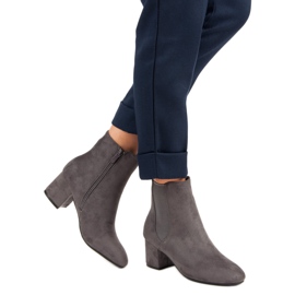 Top Shoes Bocanci din piele întoarsă cu toc înalt gri 2