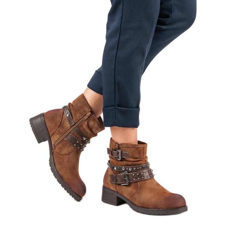 Vinceza Muncitori din bronz VINCEZ maro 1