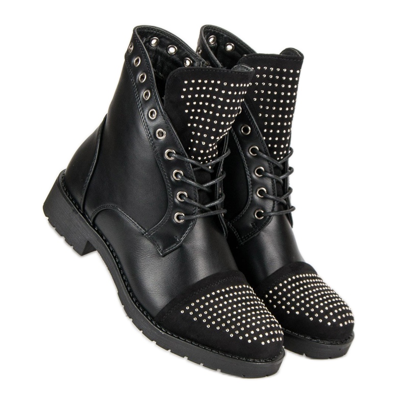 Lucrători în stâncă negru 2