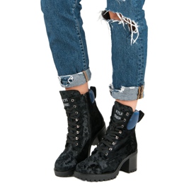 Kylie Lucrători din Velur negru 1