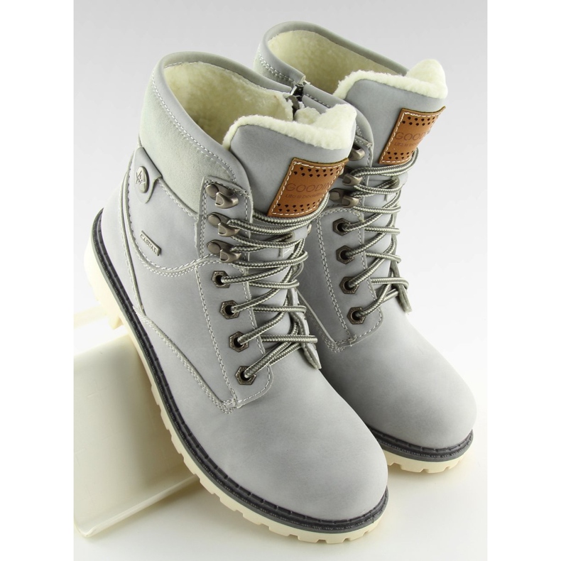 Busteni de cherestea de culoare gri cald GD-TL01 LT.GRAY 1 Busteni de cherestea de culoare gri cald GD-TL01 LT.GRAY 1