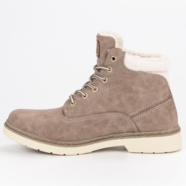 McKey Trappers With Sheepskin maro 1