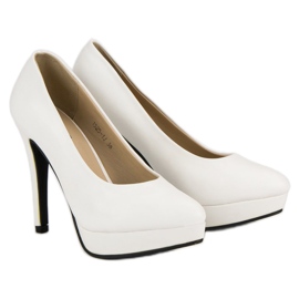 J. Star Tocuri înalte sexy pe peron alb 1