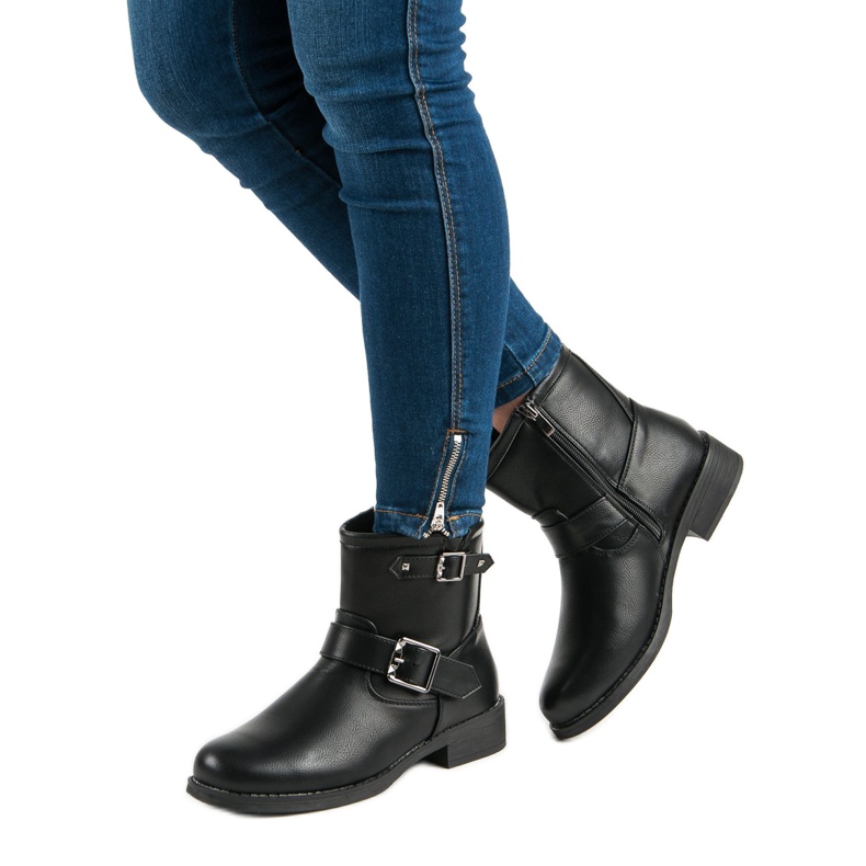 Muncitori negri negru 2