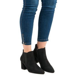 Belle Women Botine din piele de căprioară pe stâlp negru 1