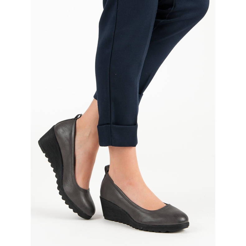 J. Star Pompe cu pană gri 1