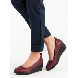 J. Star Pompe roșii pe o pană roșu 1 J. Star Pompe roșii pe o pană roșu 1