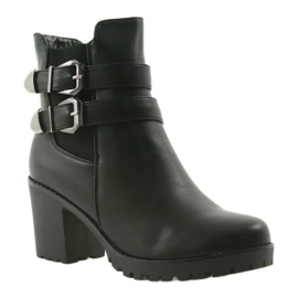 Ghete din lemn cu catarame Filippo 517 negru 1 Ghete din lemn cu catarame Filippo 517 negru 1