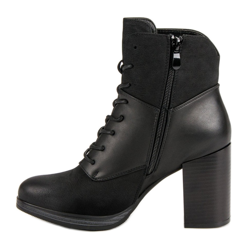 Vinceza Ghete cu șiret pe o postare negru 2