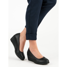 J. Star Pompe cu pană negru 1 J. Star Pompe cu pană negru 1