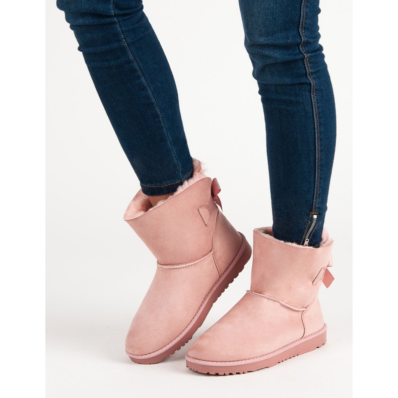 Queentina Mukluki roz cu arc 1