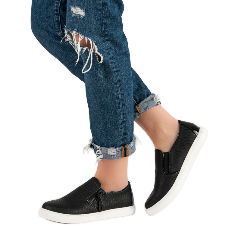 Adidași negri alunecați negru 1 Adidași negri alunecați negru 1