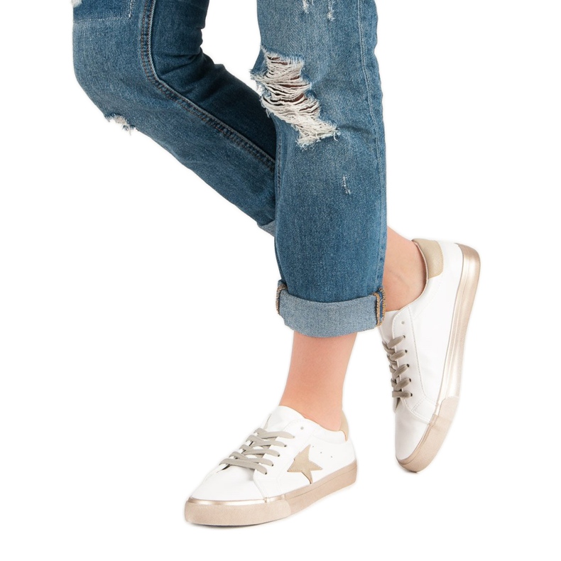 Adidași scăpați cu stil alb galben 2 Adidași scăpați cu stil alb galben 2