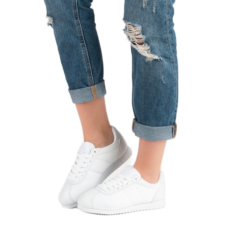 Pantofi sport albi 1